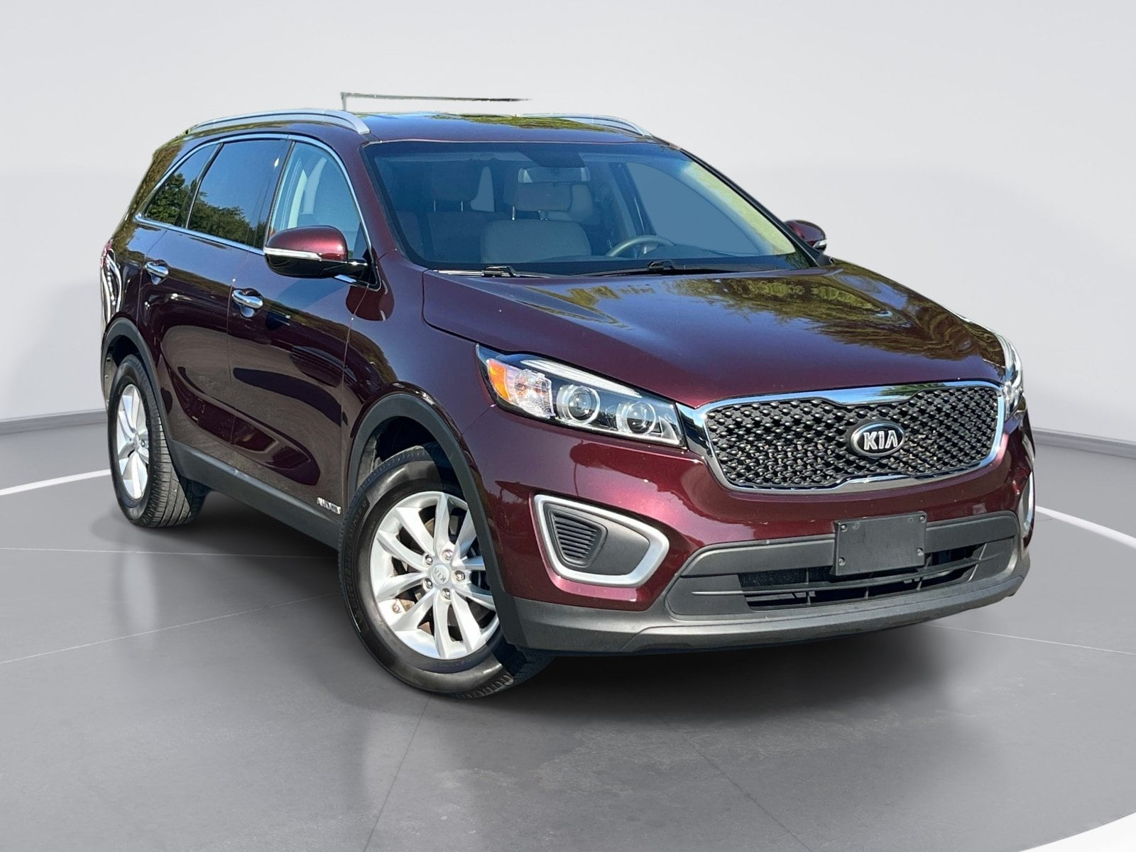 Used 2017 Kia Sorento LX with VIN 5XYPGDA52HG334192 for sale in Franklin, TN