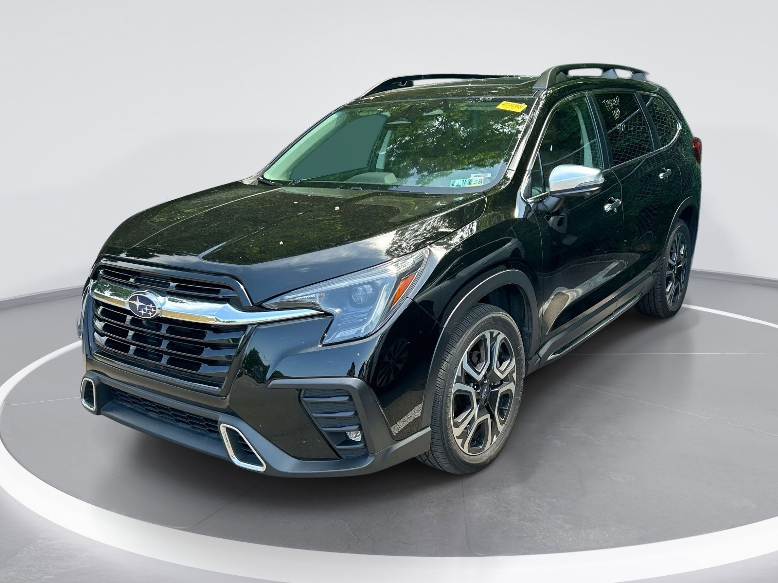 2023 Subaru Ascent Touring photo 6