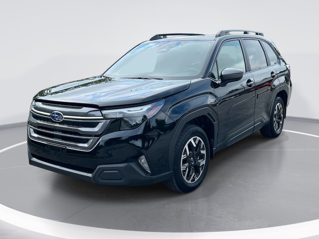 Used 2025 Subaru Forester Premium SUV