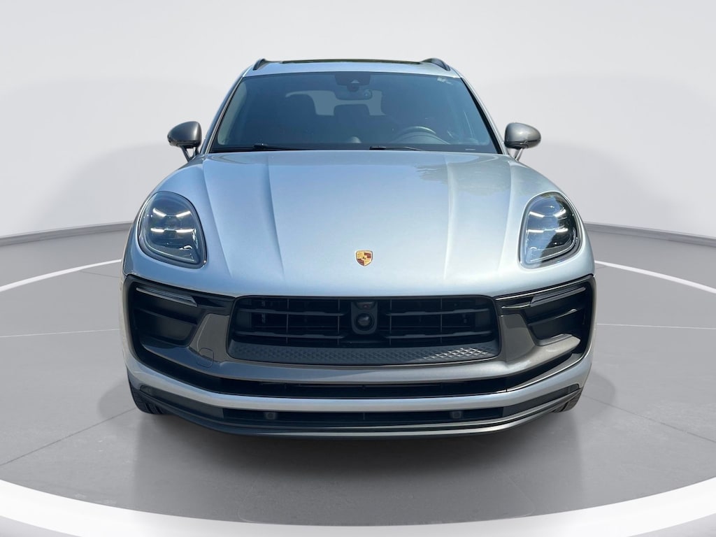 Used 2025 Porsche Macan T SUV