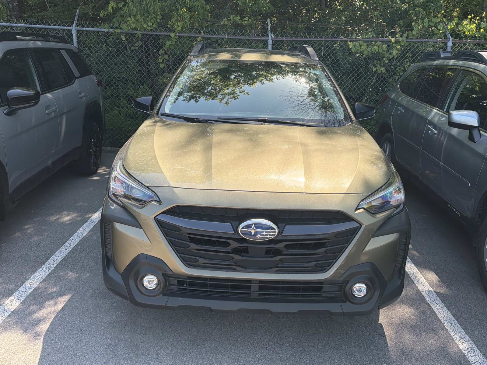 2025 Subaru Outback Premium photo 3