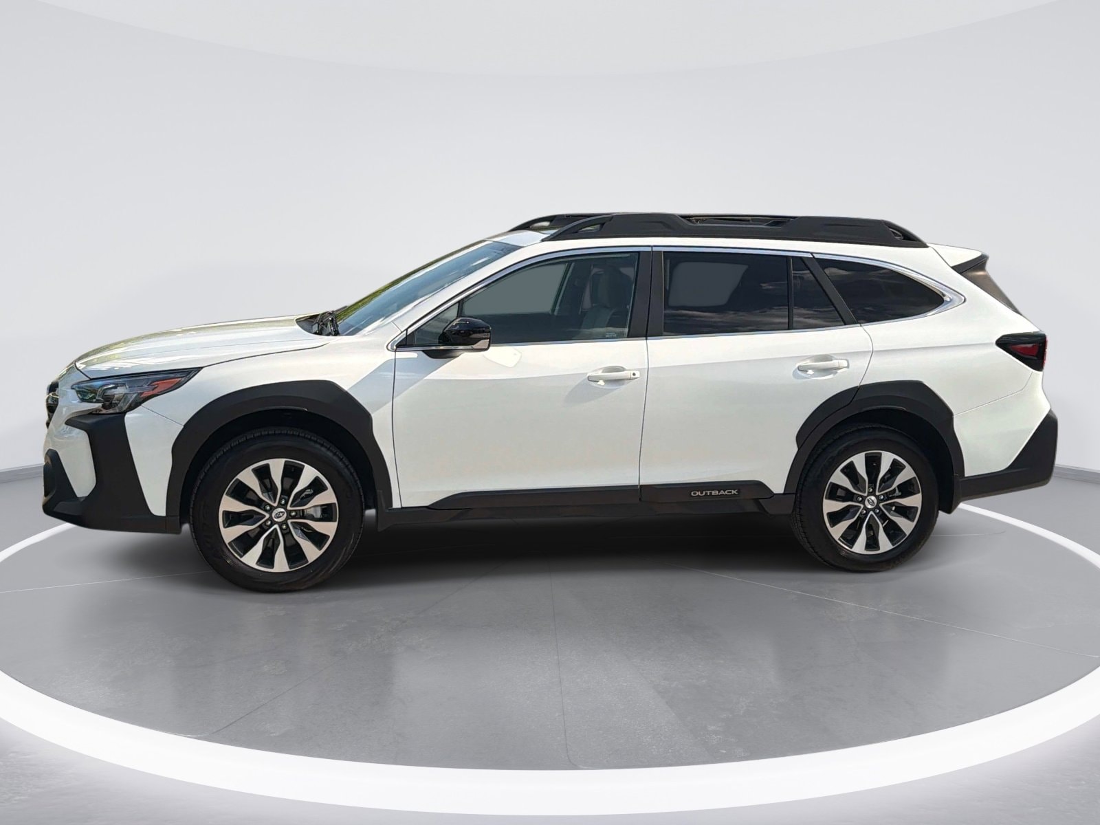 2025 Subaru Outback Limited photo 4