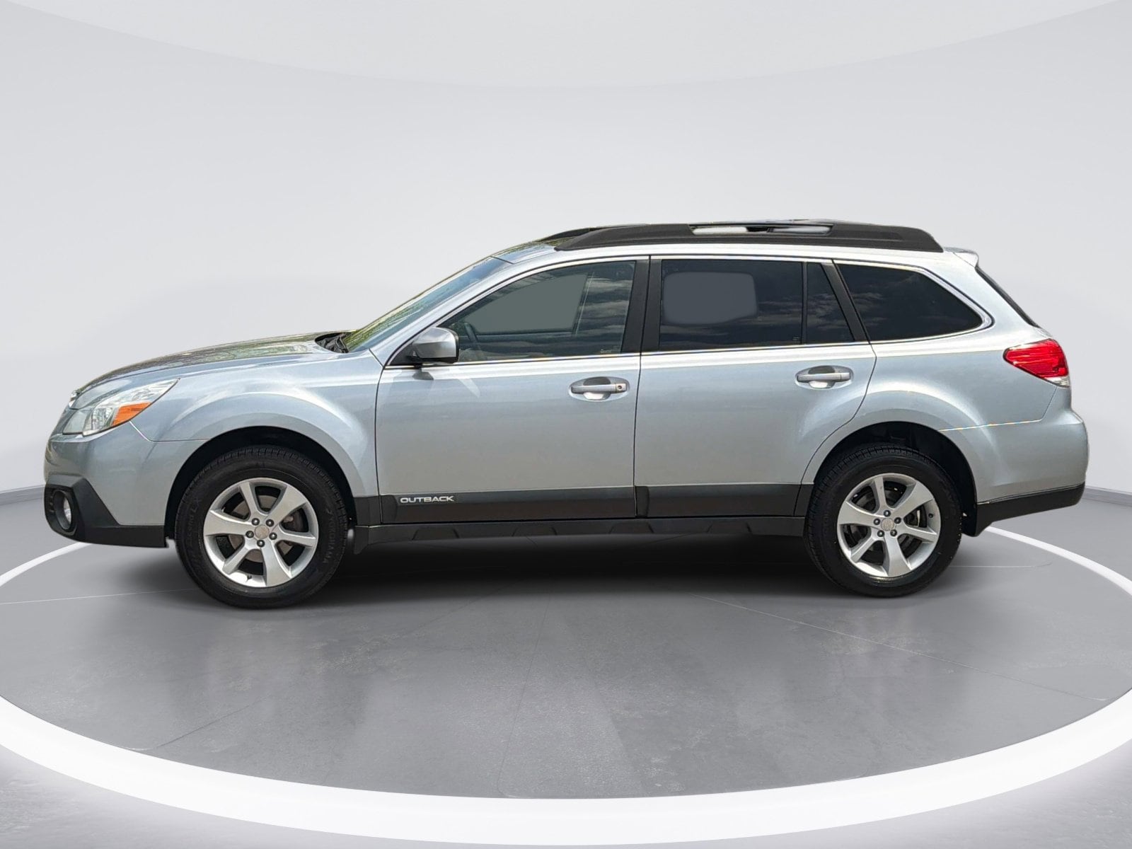 2014 Subaru Outback 2.5i Premium photo 5