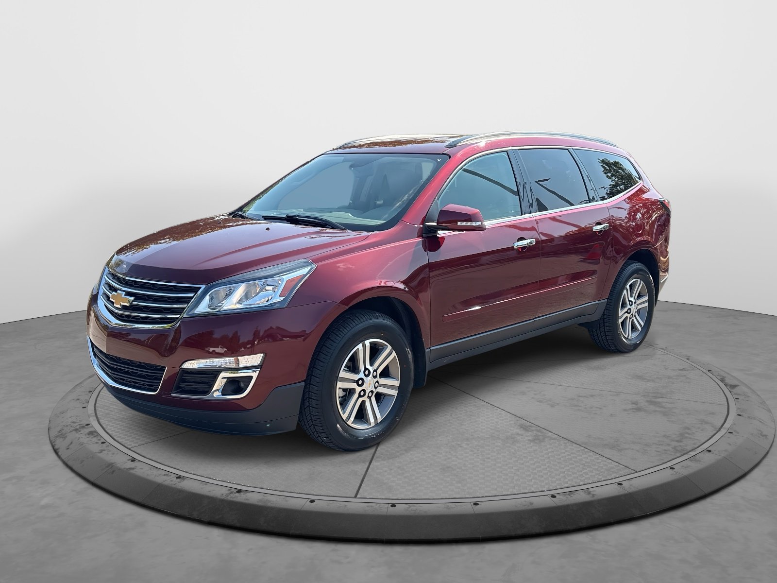 2017 Chevrolet Traverse 2LT photo 3
