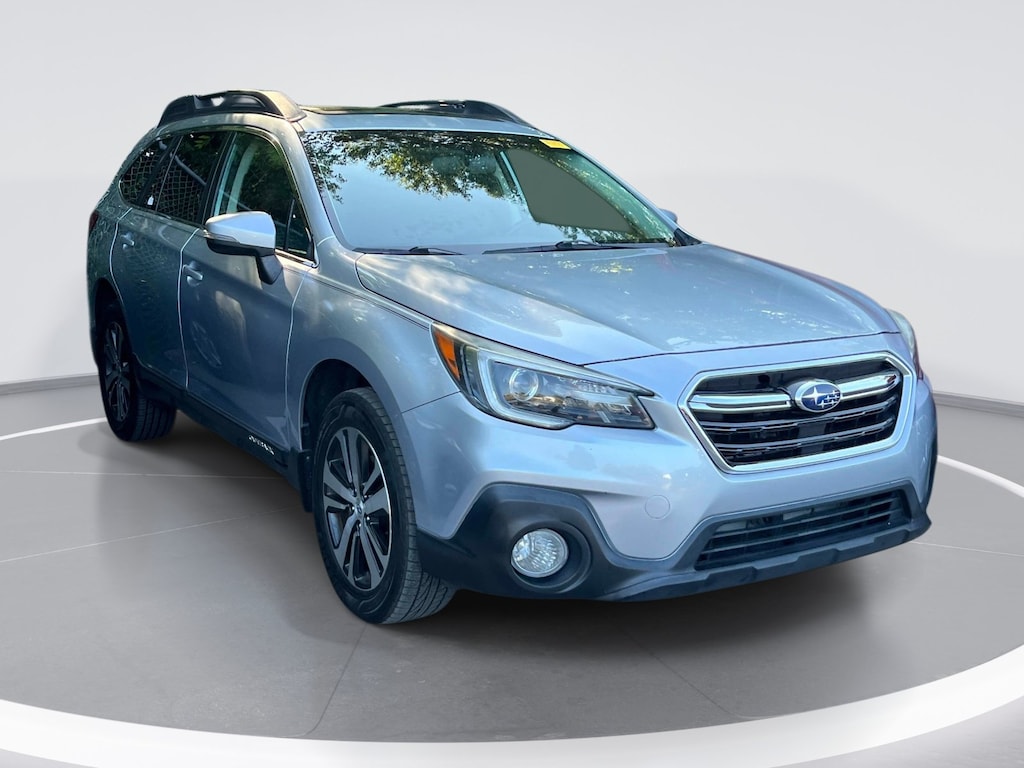 Used 2018 Subaru Outback Limited SUV