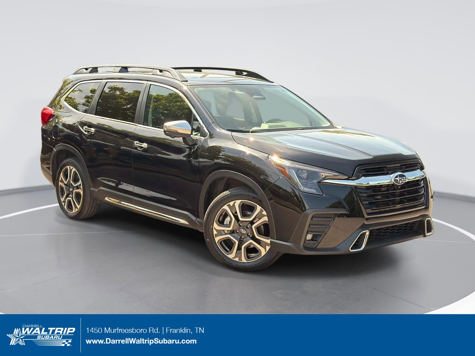 2023 Subaru Ascent Touring's photo