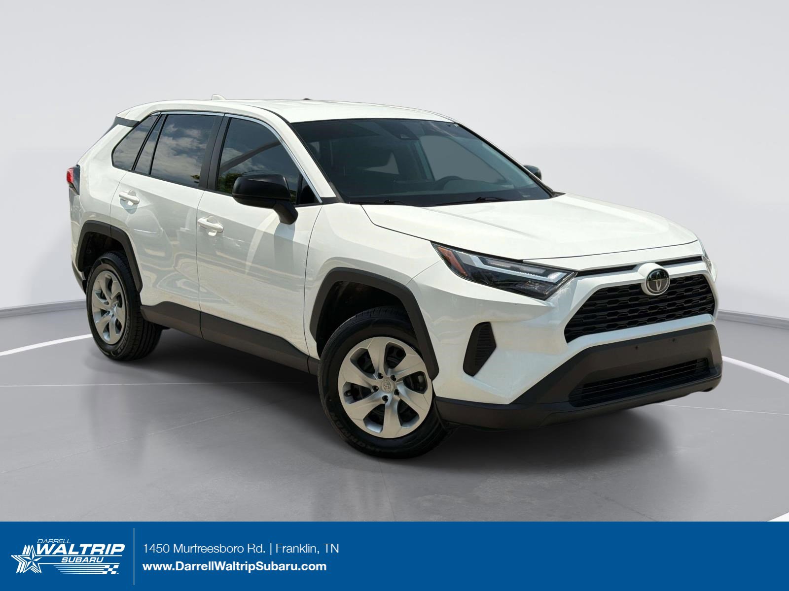 2023 Toyota RAV4 LE AWD's photo