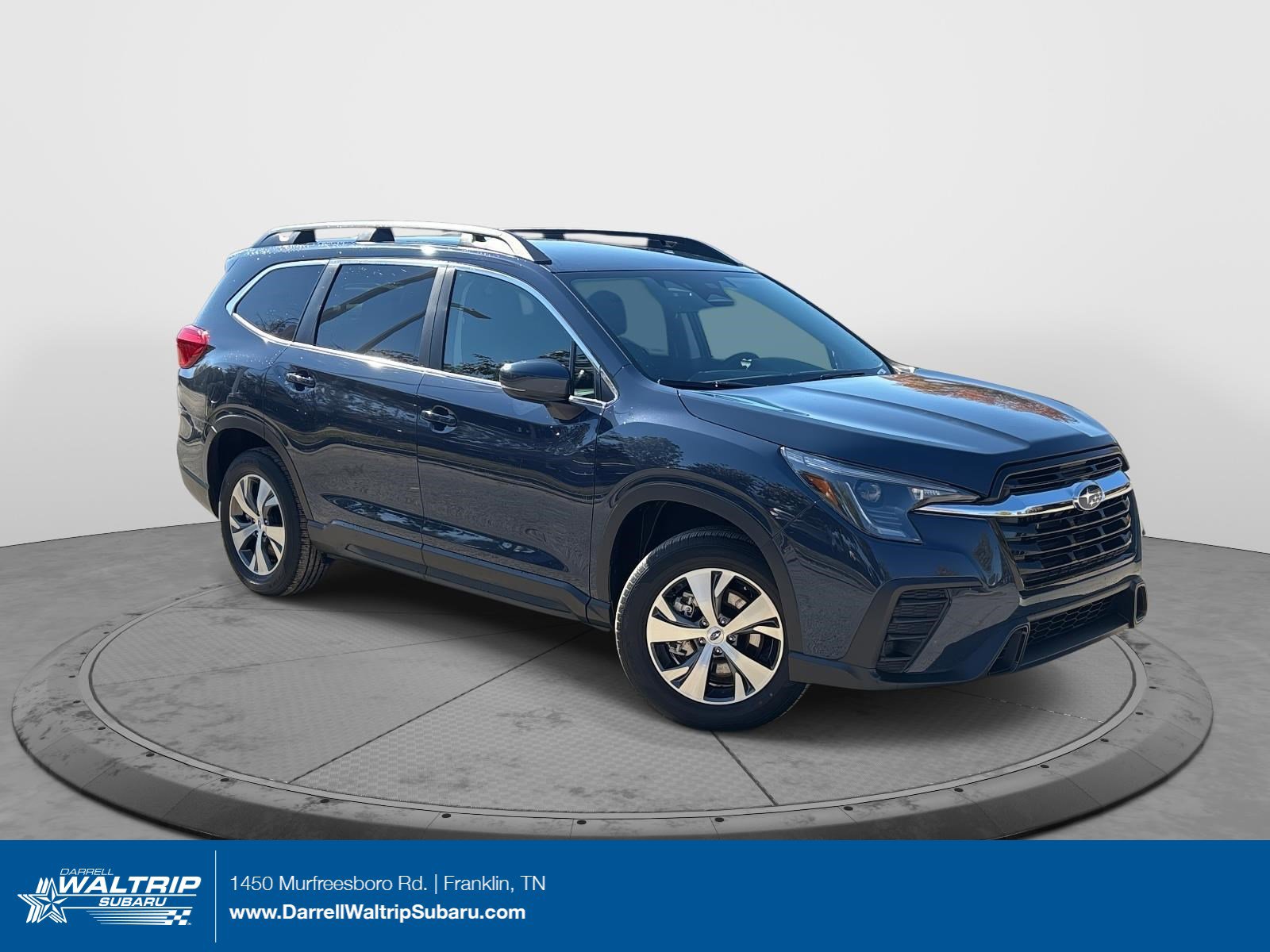 2025 Subaru Ascent Premium's photo