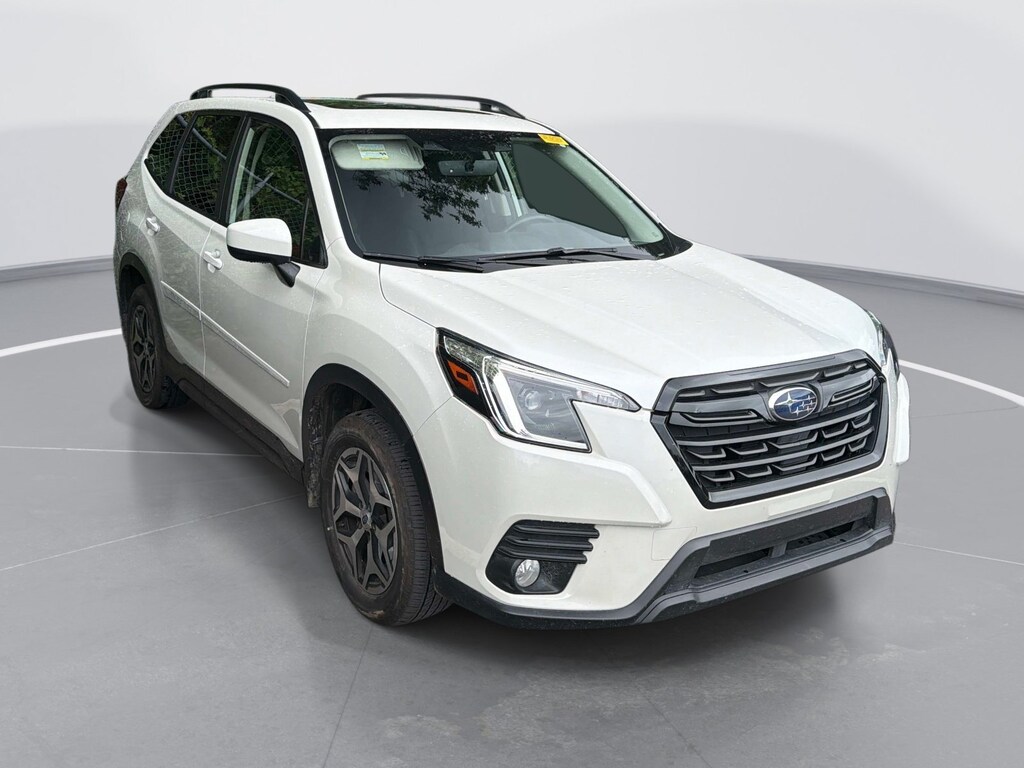 Used 2023 Subaru Forester Premium SUV