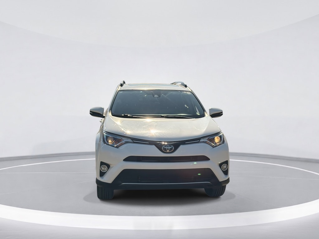 Used 2018 Toyota RAV4 Hybrid XLE SUV