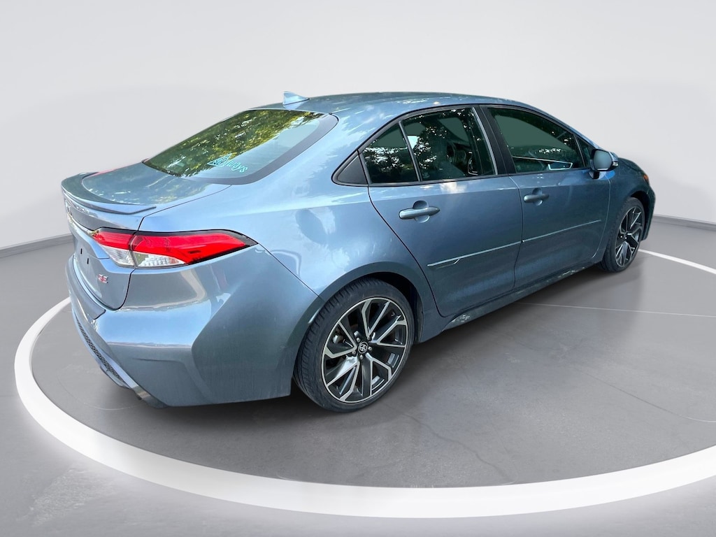 Used 2020 Toyota Corolla SE Sedan
