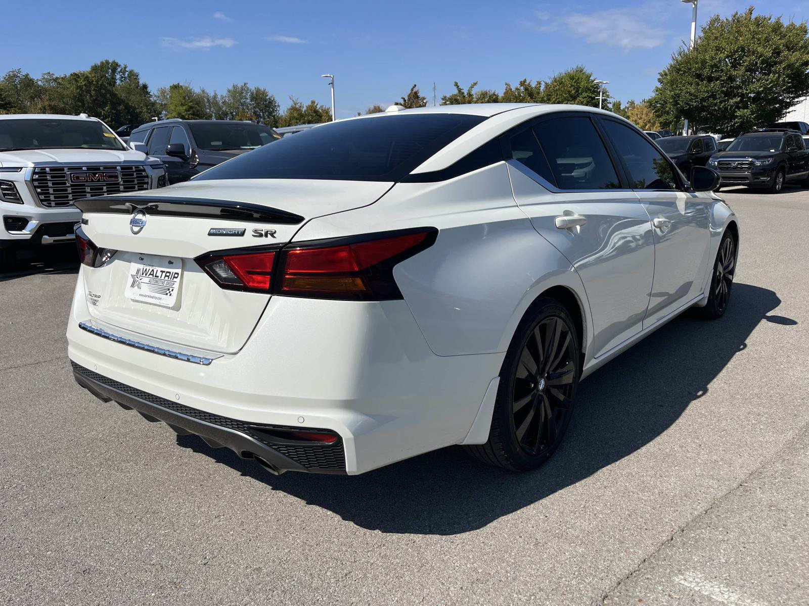 Used 2022 Nissan Altima 2.5 SR Sedan