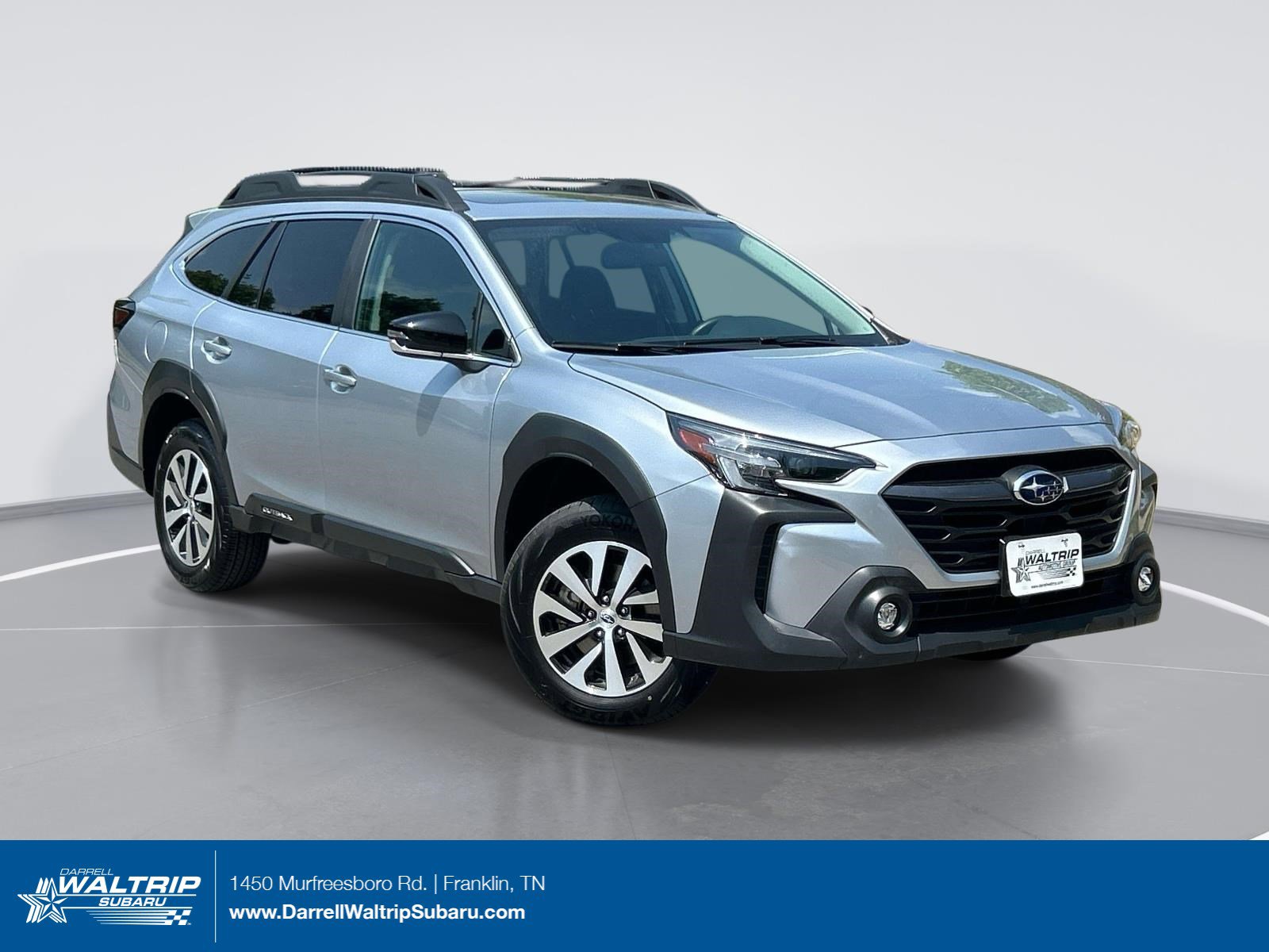 2025 Subaru Outback Premium's photo