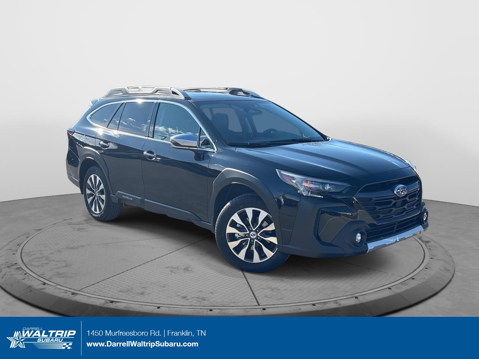 2025 Subaru Outback Touring's photo