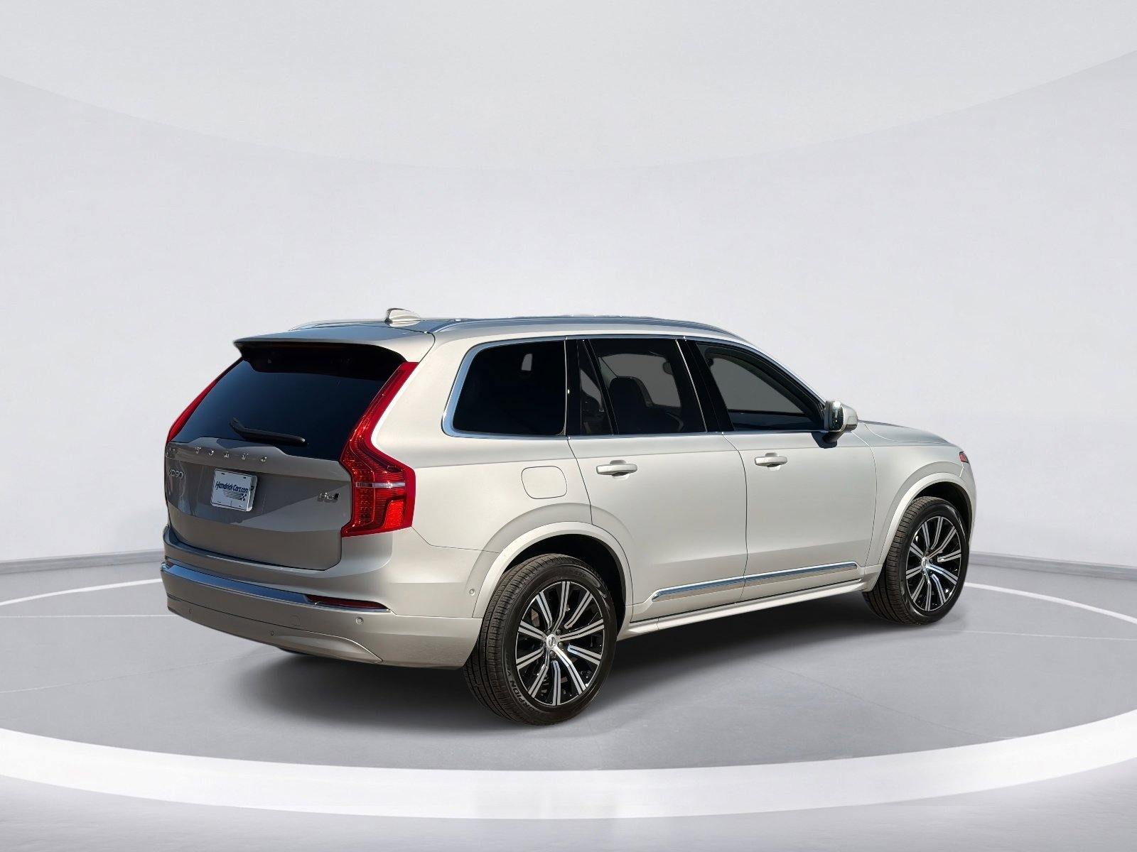 2025 Volvo XC90 Plus photo 3