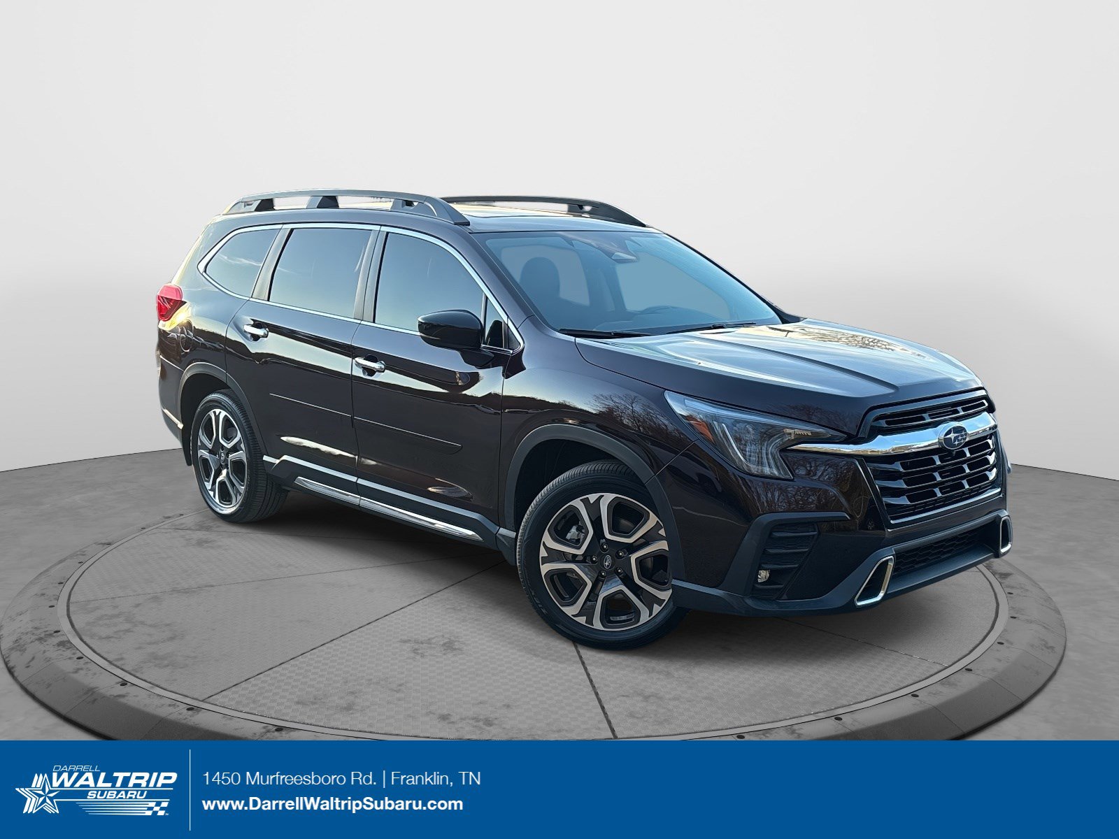 2024 Subaru Ascent Touring's photo