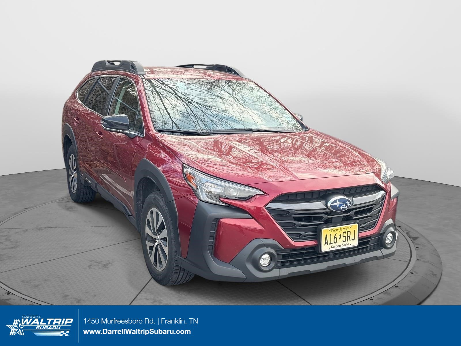 2024 Subaru Outback Premium's photo