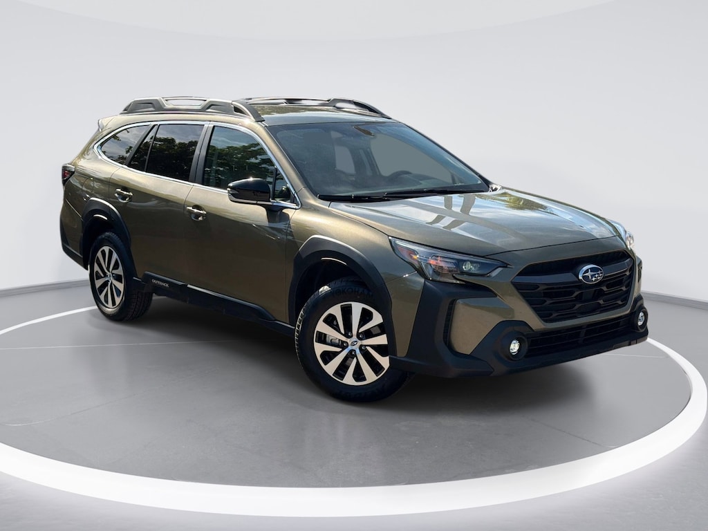 Used 2025 Subaru Outback Premium SUV
