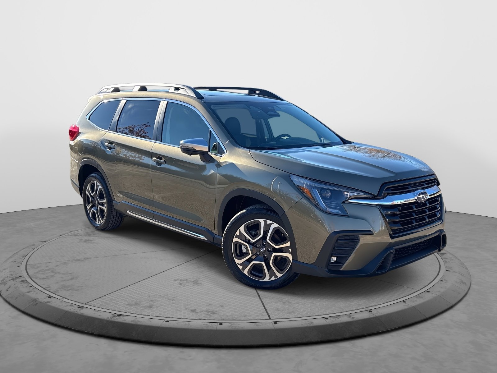 2023 Subaru Ascent Limited photo 2