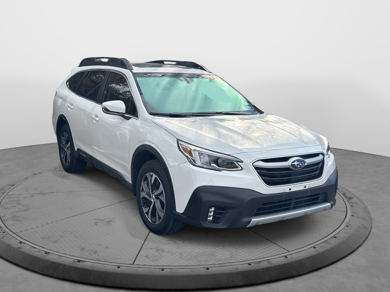 2021 Subaru Outback Limited XT photo 2