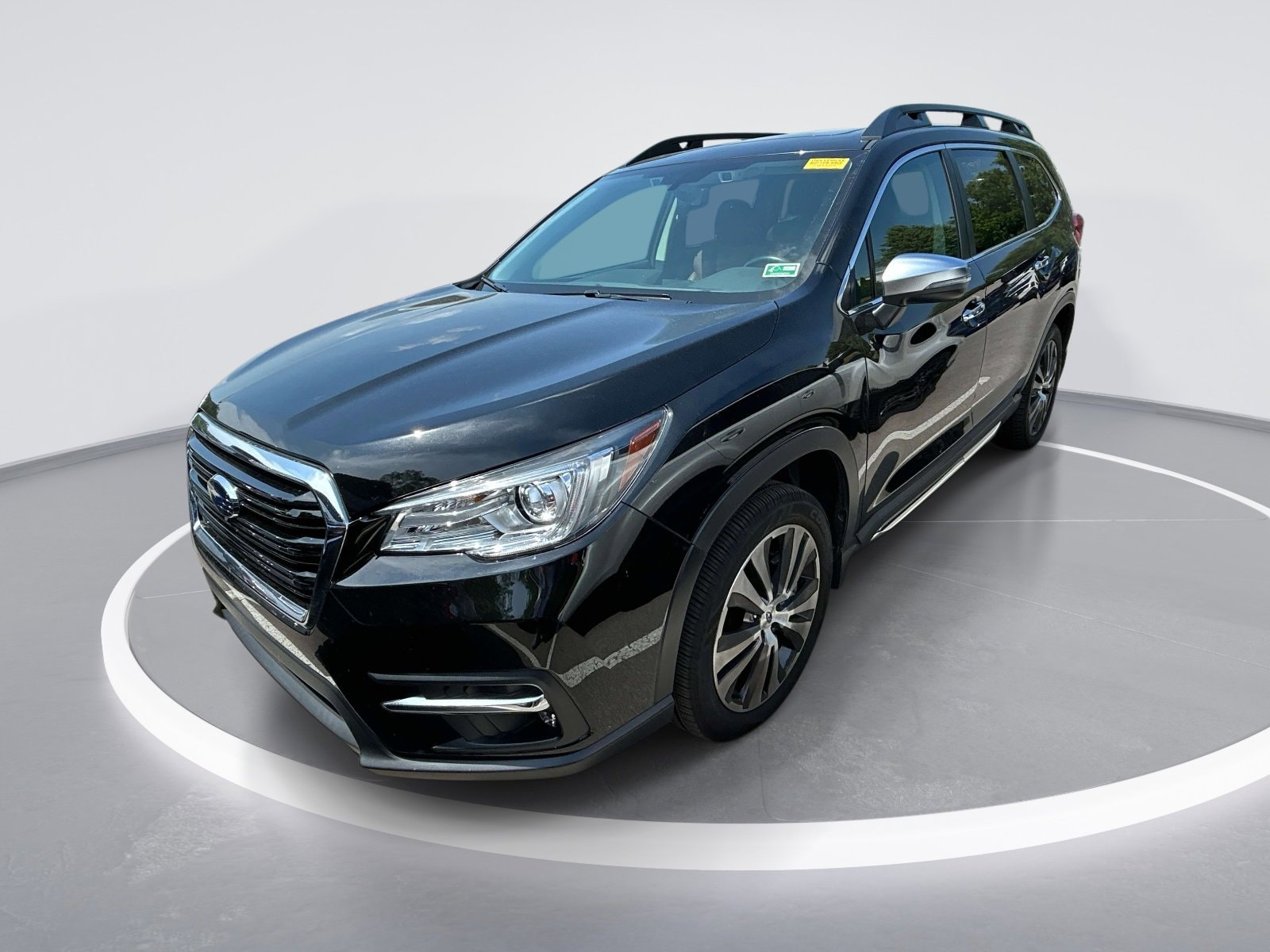 2021 Subaru Ascent Touring photo 4