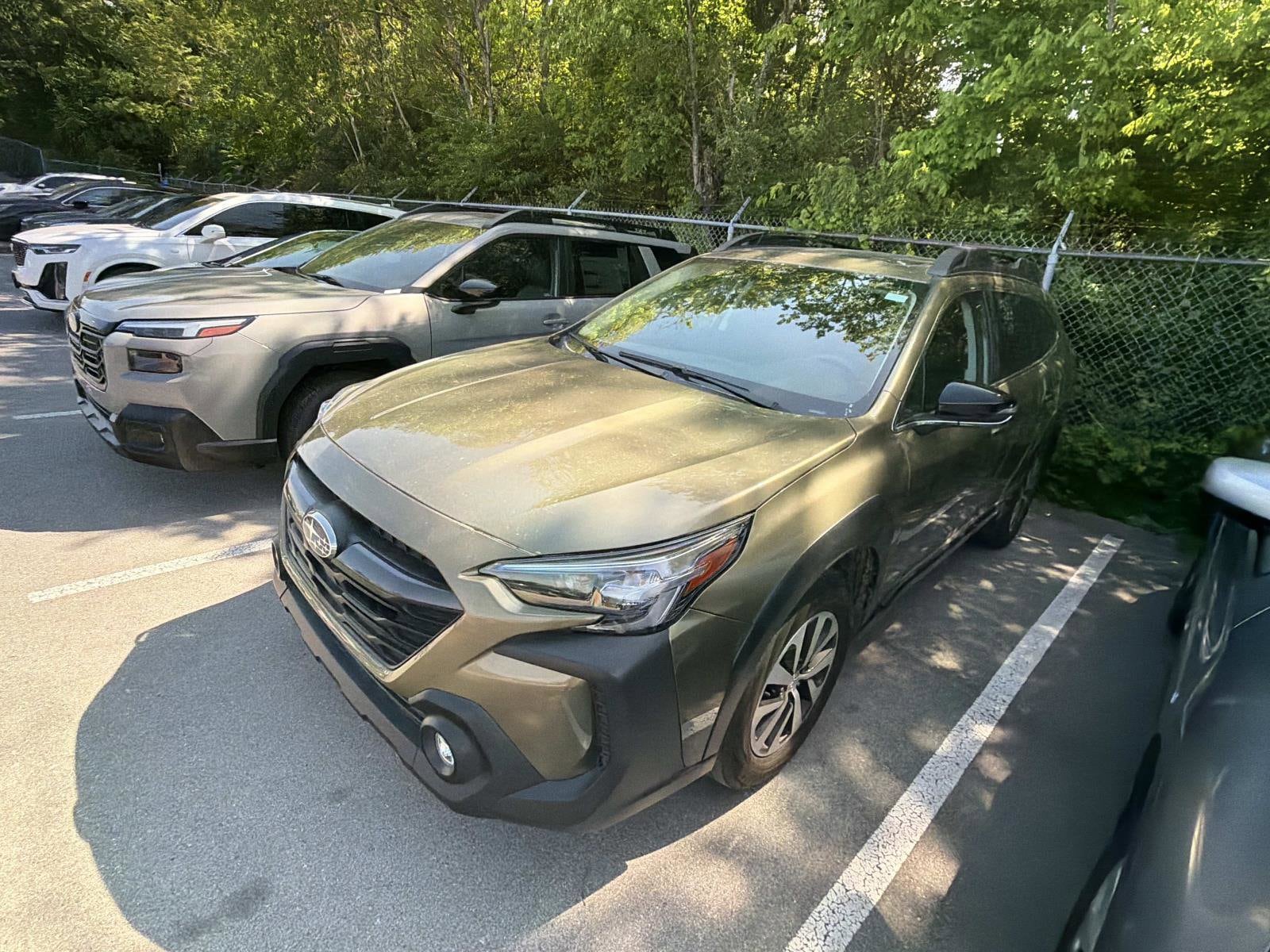 2025 Subaru Outback Premium photo 5