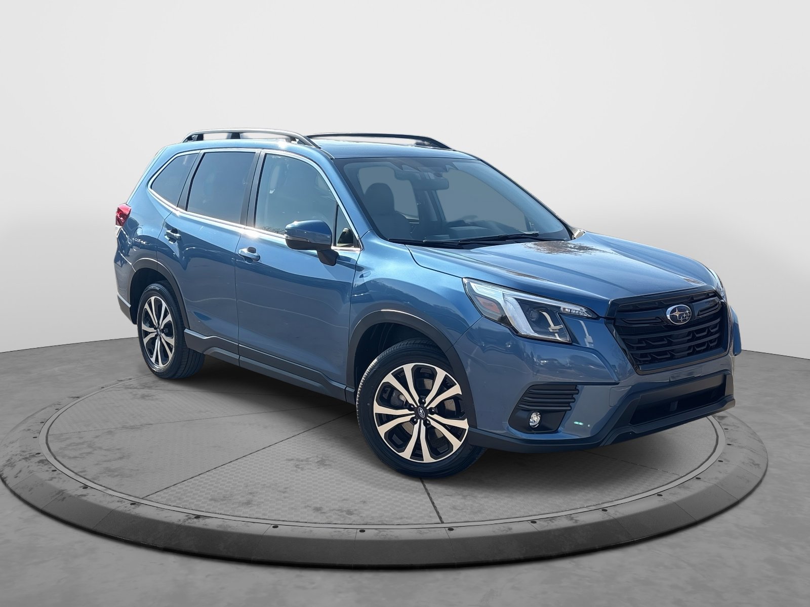 2024 Subaru Forester Limited photo 2