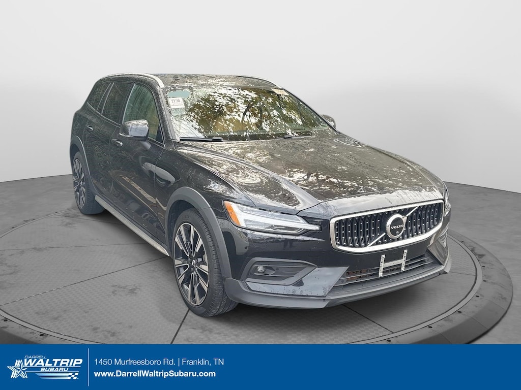 Used 2023 Volvo V60 Cross Country Ultimate Wagon