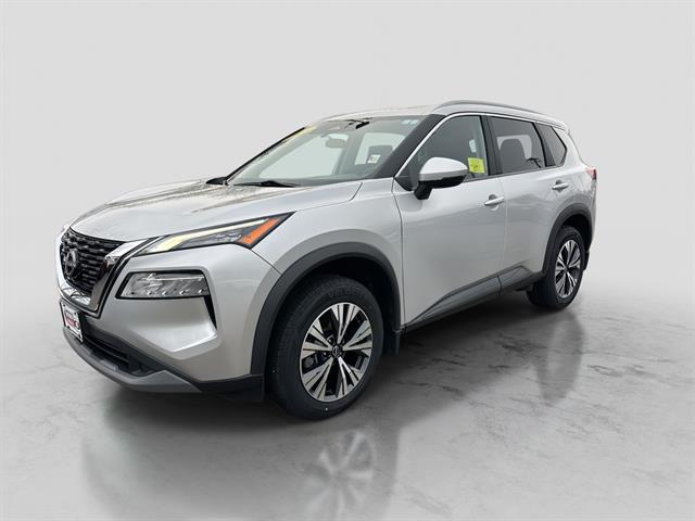 2023 Nissan Rogue SV's photo