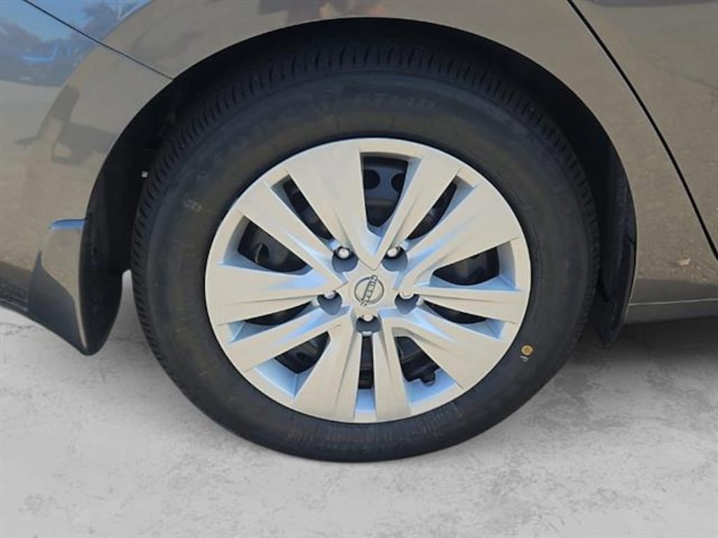 New 2025 Nissan Sentra S