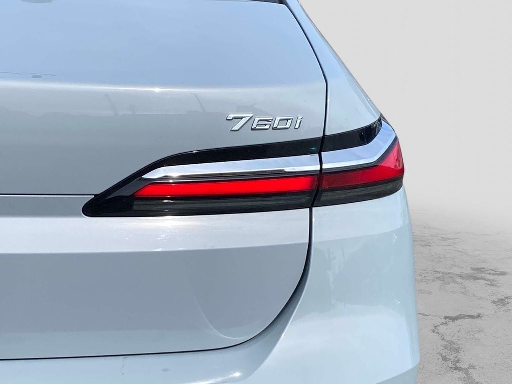 Used 2023 BMW 760i xDrive Sedan