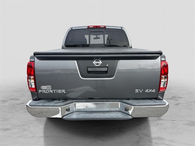 2021 Nissan Frontier SV Crew Cab photo 3