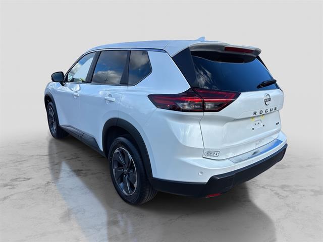 2026 Nissan Rogue SV photo 3