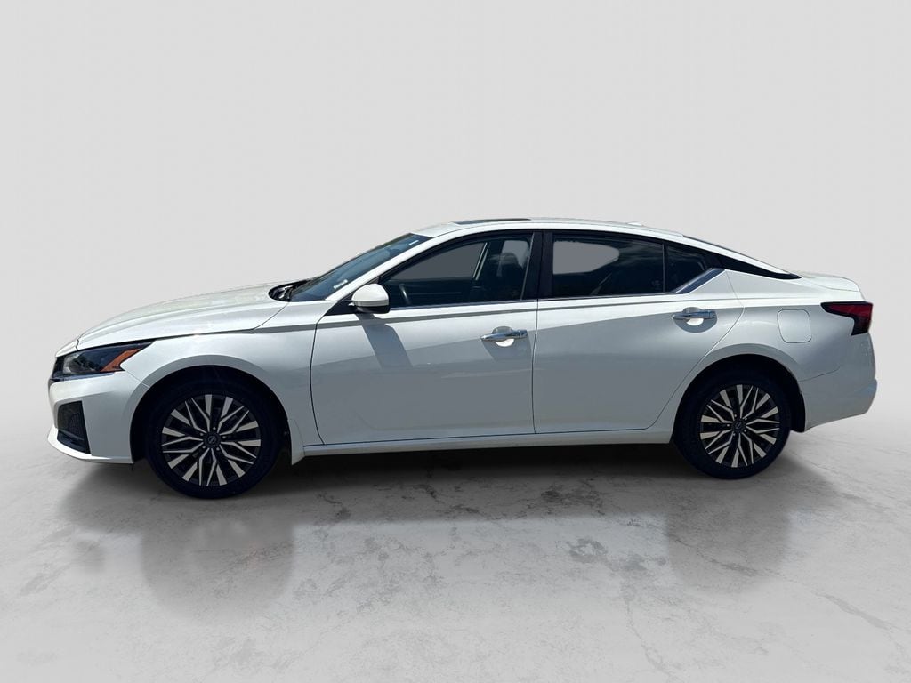 Certified 2023 Nissan Altima 2.5 SV Sedan