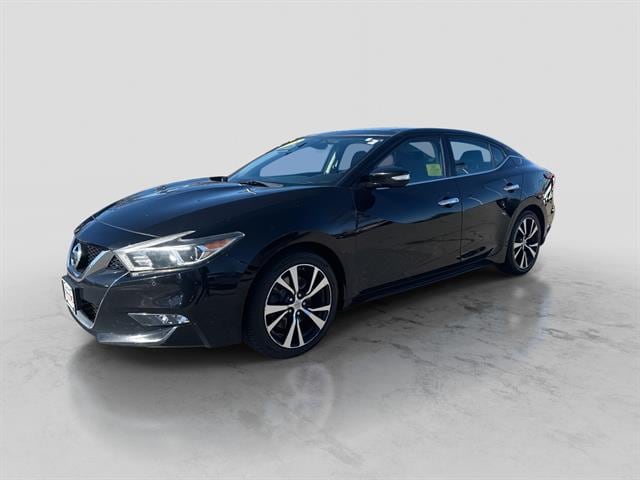 2018 Nissan Maxima SL's photo