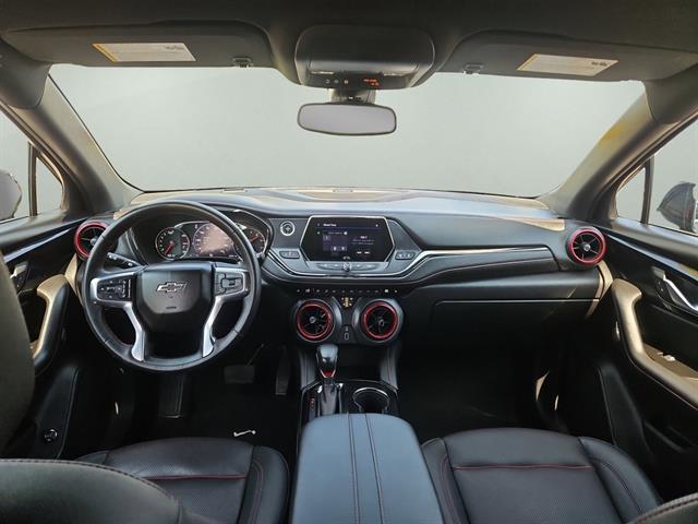2022 Chevrolet Blazer RS photo 2