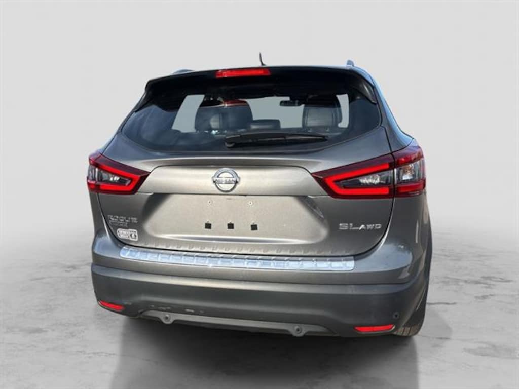 Certified 2022 Nissan Rogue Sport SL SUV