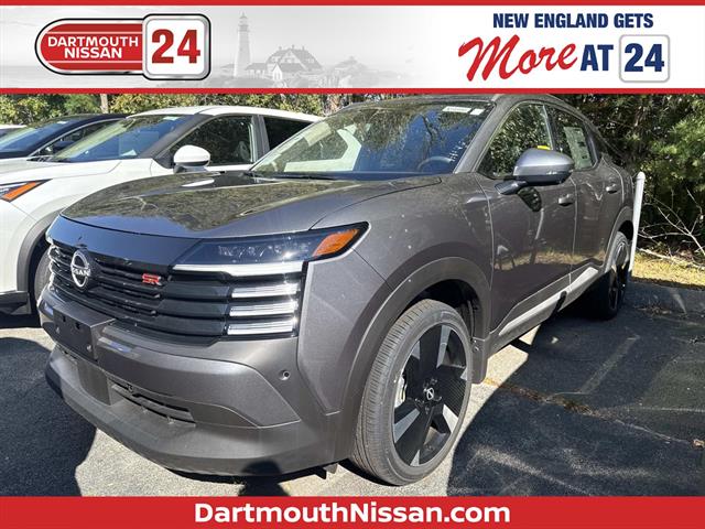 2025 Nissan Kicks SR AWD's photo