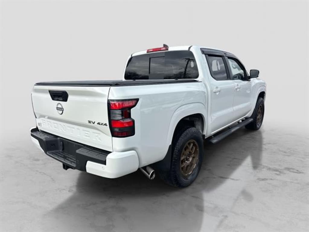 Certified 2023 Nissan