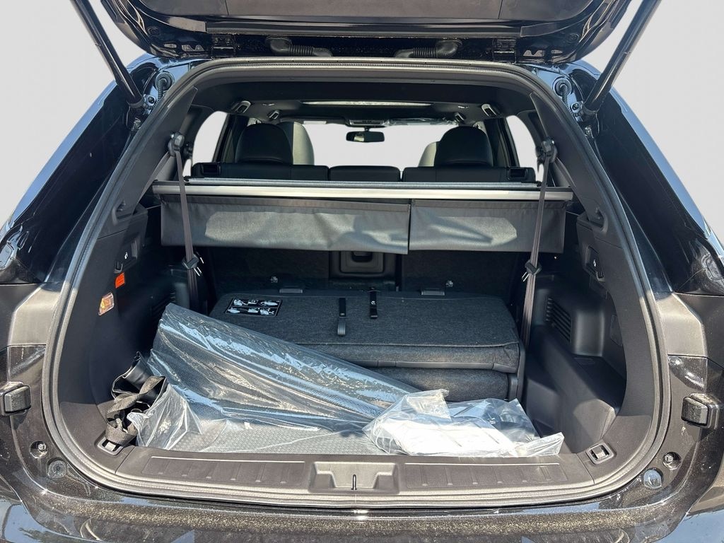 New 2026 Nissan Rogue Plug-In Hybrid Platinum SUV