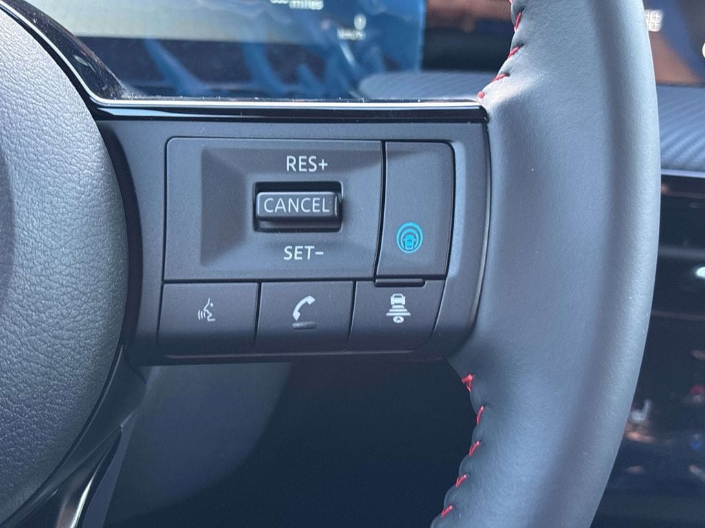 2026 Nissan KICKS SR AWD - Photo 12