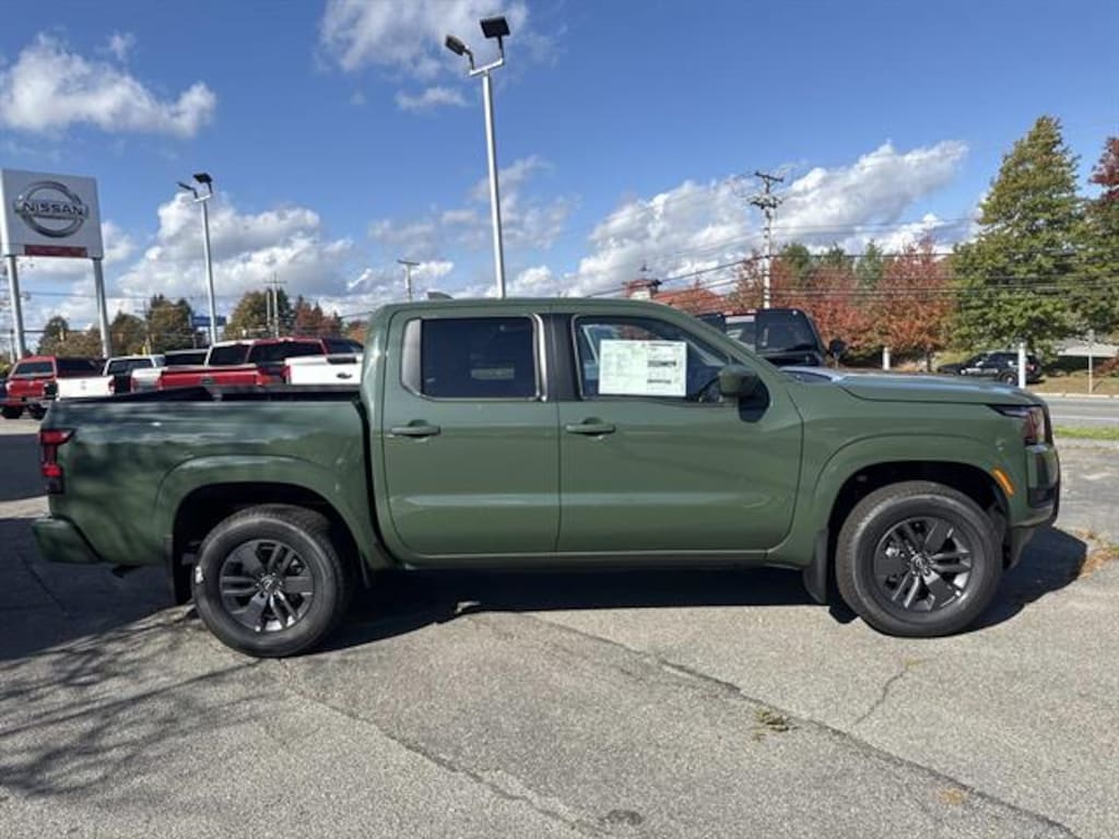 New 2026 Nissan Frontier Crew Cab SV 4x4