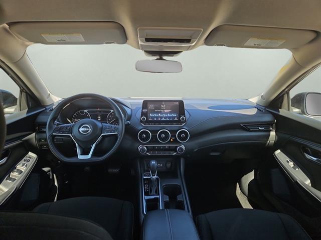 2025 Nissan Sentra SV photo 2
