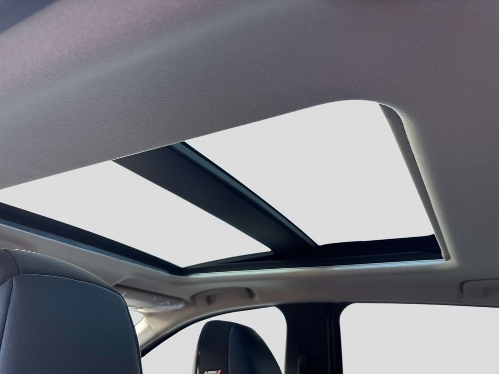 2026 Nissan KICKS SR AWD - Photo 8