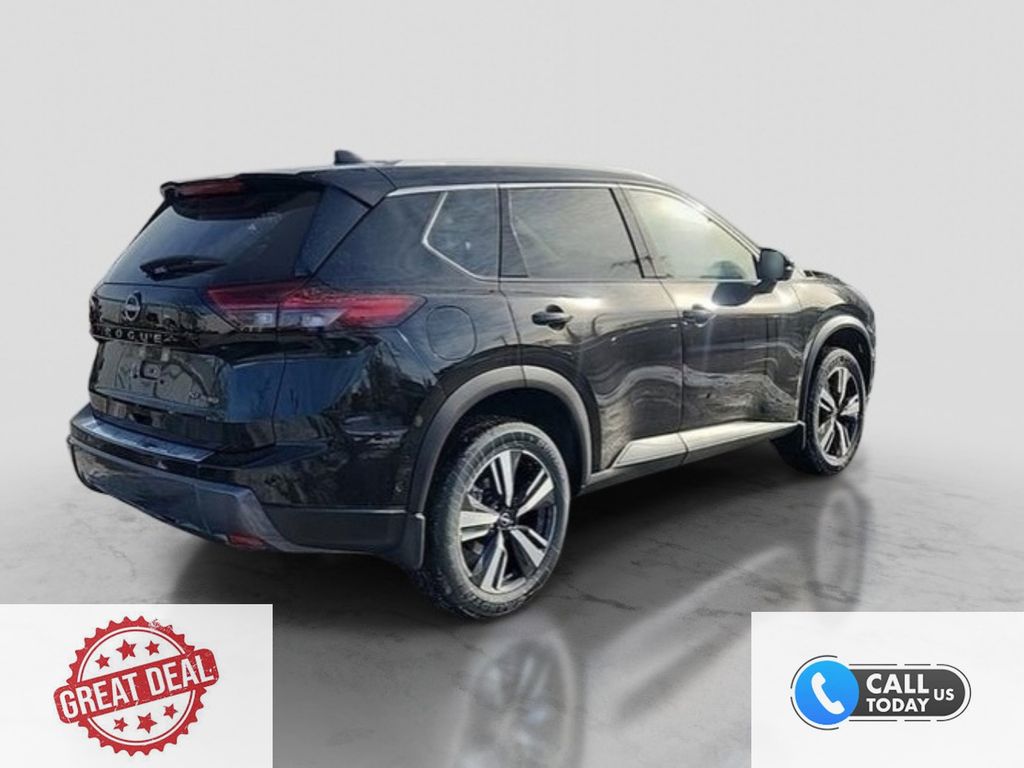 2025 Nissan Rogue SL - Photo 2