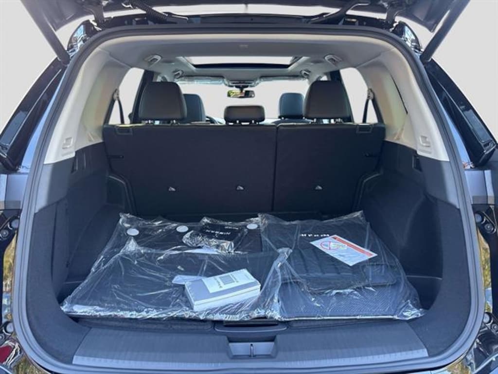 New 2026 Nissan Rogue Platinum