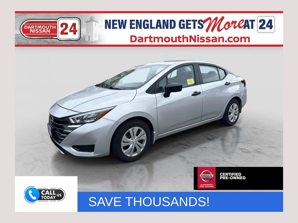 2025 Nissan Versa 1.6 S CVT's photo