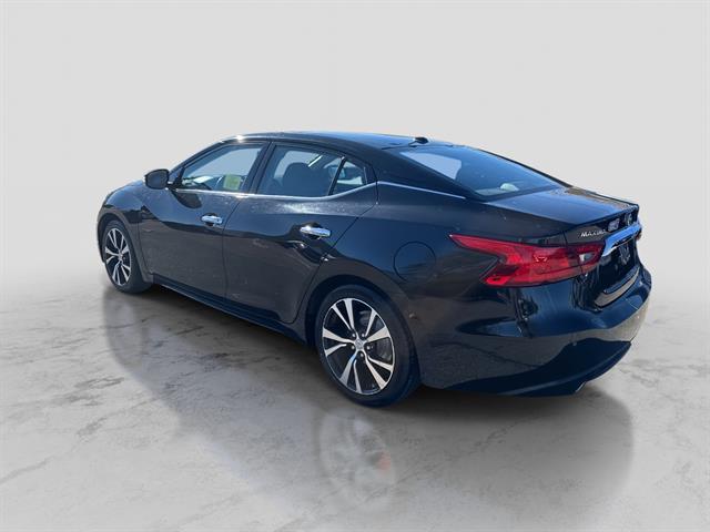 2018 Nissan Maxima SL photo 3