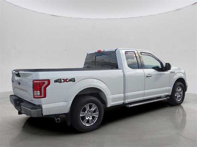 2016 Ford F-150 XLT photo 3