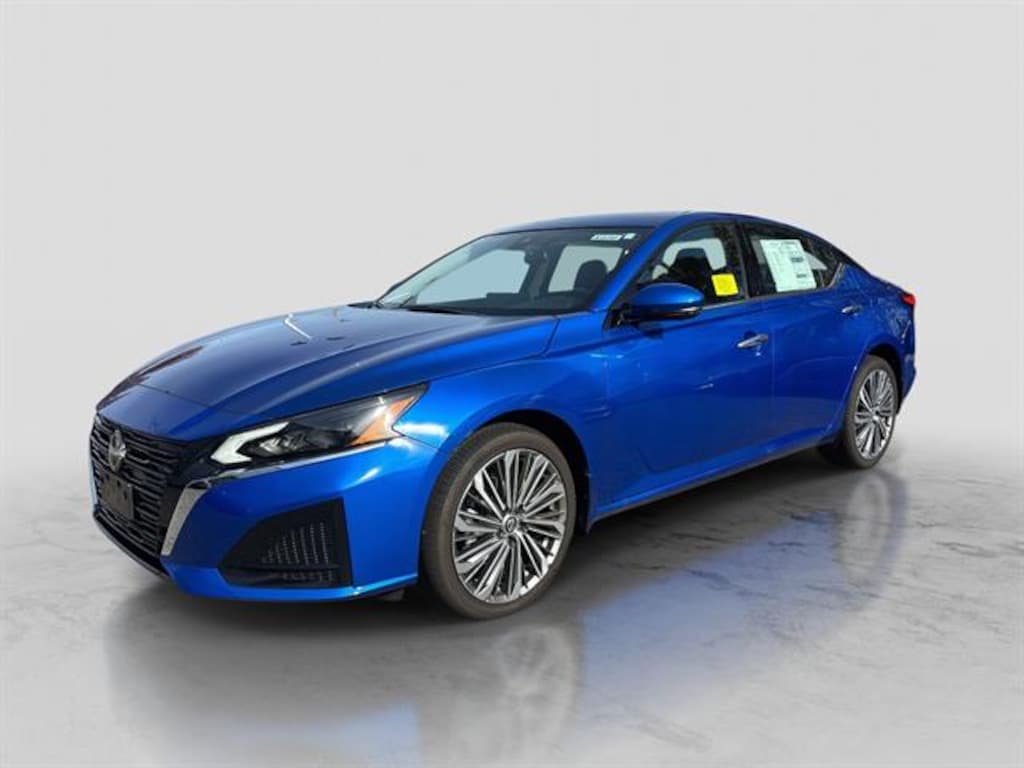 New 2025 Nissan Altima SL AWD Sedan